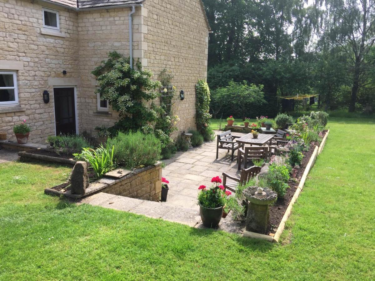 Whiteshoots Cottage Bourton-on-the-Water Εξωτερικό φωτογραφία